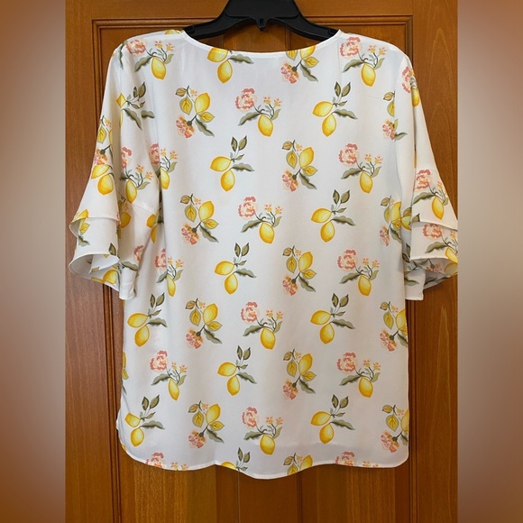 Loft Outlet Lemon Breezy Short Sleeve Top Ruffles Small White Lightweight Spring - Picture 6 of 8